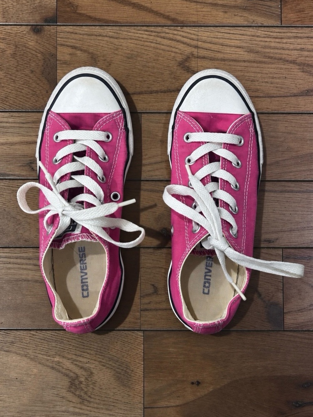 Converse Chuck Taylor All Star Kids Youth Size 2 Cosmos Pink Low Tops 344806F